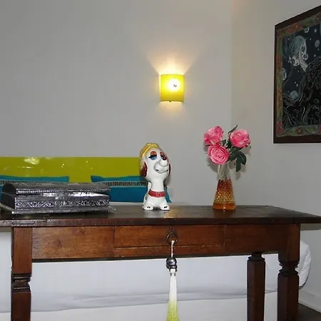 Le Port Neuf Szálloda