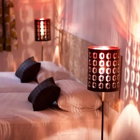 Hotel Le Port Neuf 2*