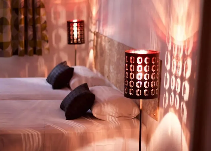 Hotel Le Port Neuf 2*