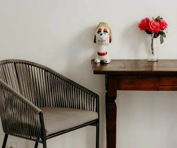 Le Port Neuf Szálloda